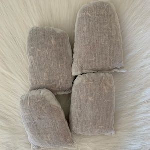 Set of 4 Cotton Cedar Filled Shoe Fresheners